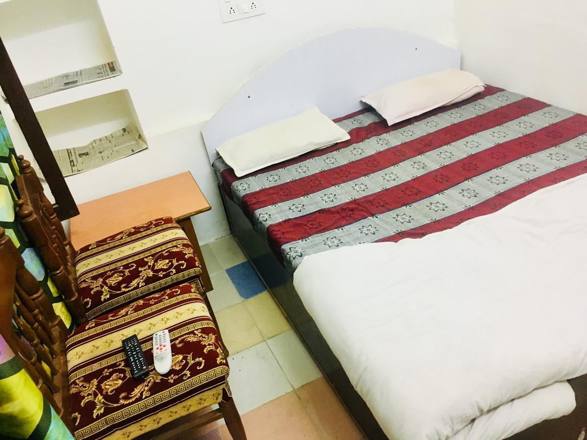 Hotel Heritage Sanyam Nāhan Exteriör bild